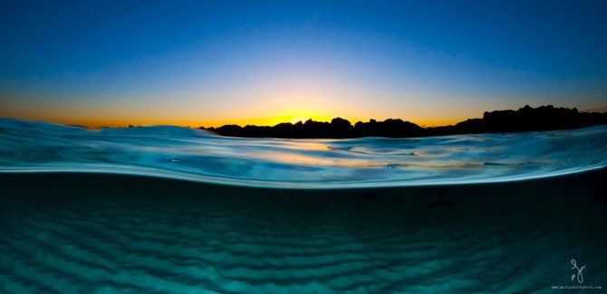 一半海水一半天